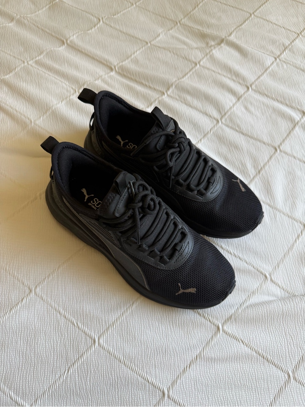 Puma Womens Athletic Sneakers
